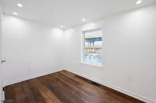 87 Merseles St, Jersey City, NJ 07302 - Photo 30