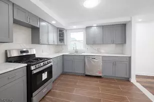 87 Merseles St, Jersey City, NJ 07302 - Photo 10