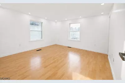 87 Merseles St #2, Jersey City, NJ 07302 - Photo 16