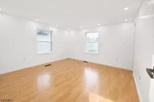 87 Merseles St, Jersey City, NJ 07302 - Photo 16