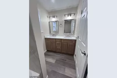 22 Cross St, Union Township, NJ 07088 - Photo 12