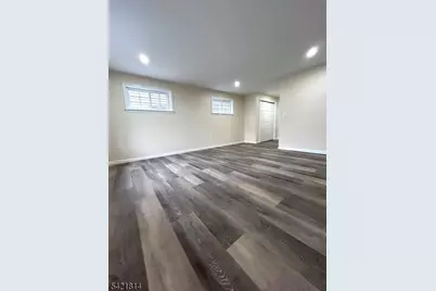 22 Cross St, Union Township, NJ 07088 - Photo 6