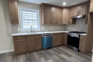 22 Cross St, Union Township, NJ 07088 - Photo 2