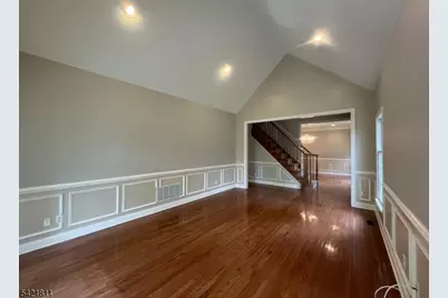 43 Georgetown Ct, Bernards Township, NJ 07920 - Photo 12