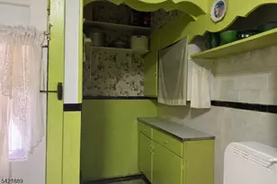 59 Beverly St, Newark, NJ 07108 - Photo 8