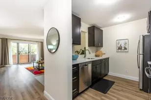 971 Bloomfield Ave, Glen Ridge Boro Twp., NJ 07028 - Photo 14