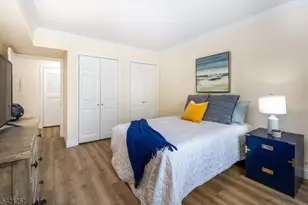 971 Bloomfield Ave, Glen Ridge Boro Twp., NJ 07028 - Photo 24