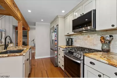 426 E Lake Shore Dr, Vernon, NJ 07422 - Photo 12