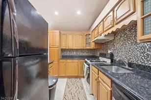 674 Berkeley Ave, City Of Orange Twp., NJ 07050 - Photo 22