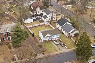 674 Berkeley Ave, City Of Orange Twp., NJ 07050 - Photo 24