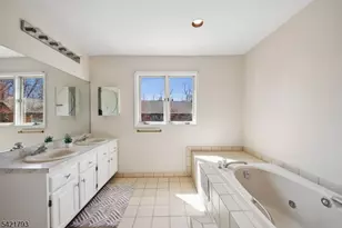 8 Village Green Ct, South Orange Village Twp., NJ 07079 - Photo 20