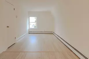 15 E Clay Ave, Roselle Park, NJ 07204 - Photo 4