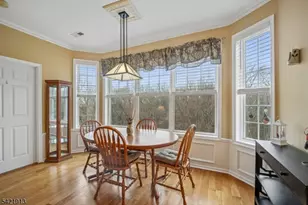 1403 Pointe Gate Dr, Livingston Twp., NJ 07039 - Photo 10