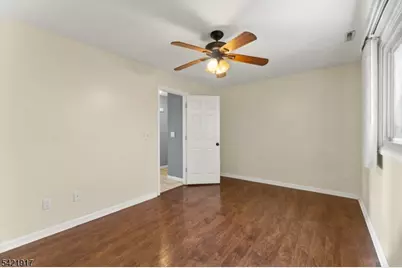 5 Eagles Nest Dr #5, Vernon, NJ 07462 - Photo 10