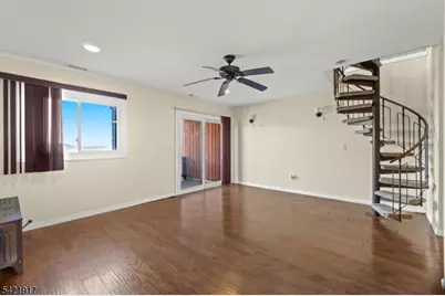 5 Eagles Nest Dr #5, Vernon, NJ 07462 - Photo 12