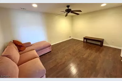 5 Eagles Nest Dr #5, Vernon, NJ 07462 - Photo 10