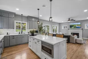 518-520 Cardinal Ln, Green Brook Township, NJ 08812 - Photo 14