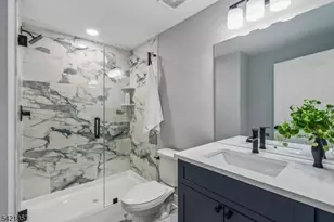 518-520 Cardinal Ln, Green Brook Township, NJ 08812 - Photo 30