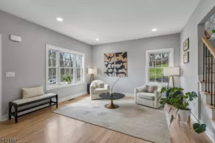 518-520 Cardinal Ln, Green Brook Township, NJ 08812 - Photo 8