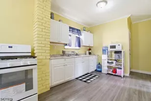 139 Melrose Ave, Irvington, NJ 07111 - Photo 12