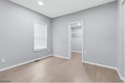 77 Lakeside Ave, Pompton Lakes, NJ 07442 - Photo 12