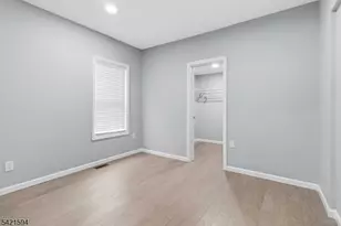 77 Lakeside Ave, Pompton Lakes, NJ 07442 - Photo 12