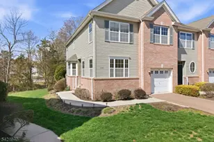 1306 Fir Ct, Franklin Township, NJ 08873 - Photo 2