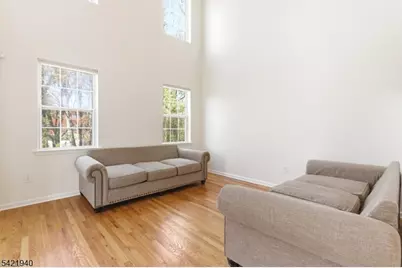 1306 Fir Ct, Franklin Township, NJ 08873 - Photo 4