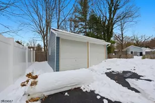 1365 Marlborough Ave, Plainfield, NJ 07060 - Photo 36