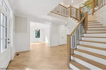 25 Beverly Rd, Madison, NJ 07940 - Photo 4