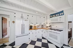 109 Taylortown Rd, Montville Township, NJ 07005 - Photo 12