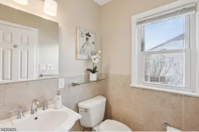 42 Nomahegan Ct, Cranford Township, NJ 07016 - Photo 20