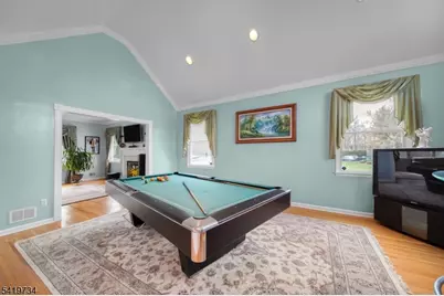 6 Breanne Ct, East Hanover Township, NJ 07936 - Photo 6