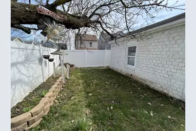 364 Chestnut St, Kearny, NJ 07032 - Photo 20