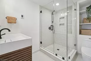 3 W Rd, West Orange Township, NJ 07052 - Photo 28