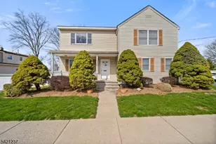 125 Merritt Ave, Bergenfield, NJ 07621 - Photo 1