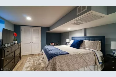 13 Laurel Pl, Chester, NJ 07930 - Photo 36