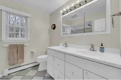 32 Winay Ter, Washington Township, NJ 07853 - Photo 30