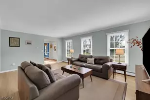 32 Winay Terrace, Washington Township, NJ 07853 - Photo 8
