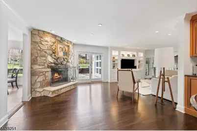 5 Sherwood Dr, Watchung, NJ 07069 - Photo 4