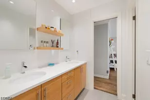 5 Sherwood Dr, Watchung, NJ 07069 - Photo 18