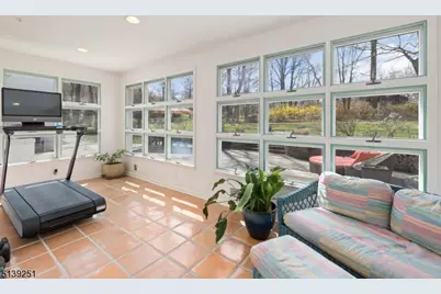 5 Sherwood Dr, Watchung, NJ 07069 - Photo 6