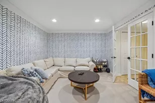 101 Essex Rd, Summit, NJ 07901 - Photo 24