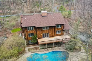 908 Ravine Rd, Lebanon Township, NJ 07830 - Photo 2