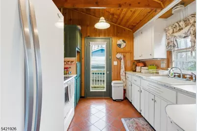 12 Cliffside Ter, Vernon Twp., NJ 07461 - Photo 18