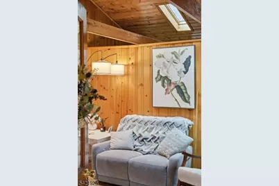 12 Cliffside Ter, Vernon Twp., NJ 07461 - Photo 8