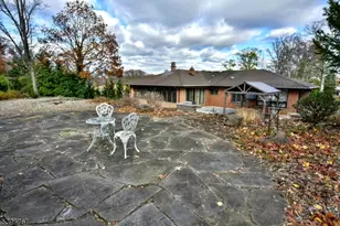 7 Jefferson Pl, Wayne, NJ 07470 - Photo 34