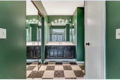 7 Quincy Court, Bedminster Township, NJ 07921 - Photo 14