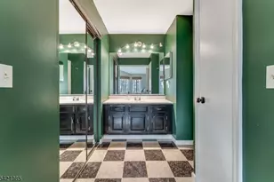 7 Quincy Ct, Bedminster Township, NJ 07921 - Photo 14