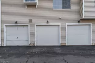 7 Quincy Ct, Bedminster Township, NJ 07921 - Photo 20